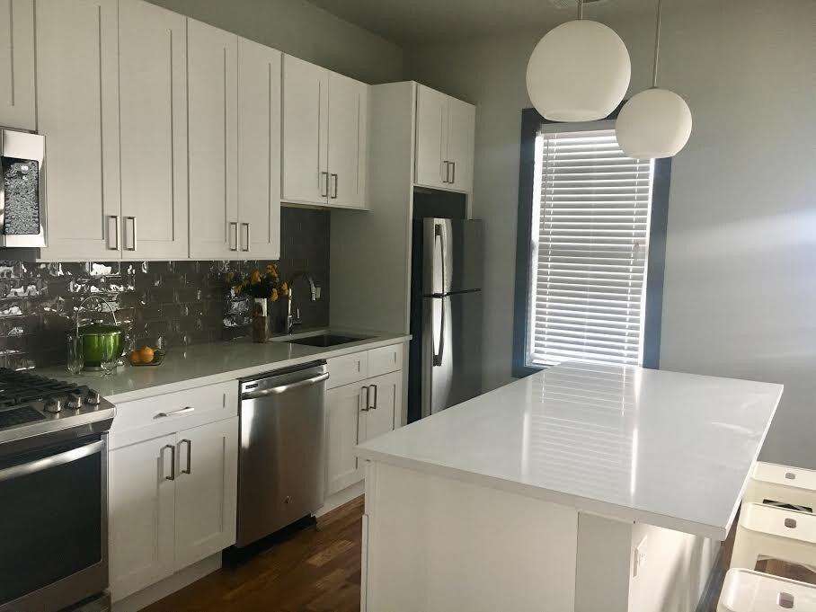2852 N Seminary Ave-Unit -2852-3 in Chicago, IL - Building Photo