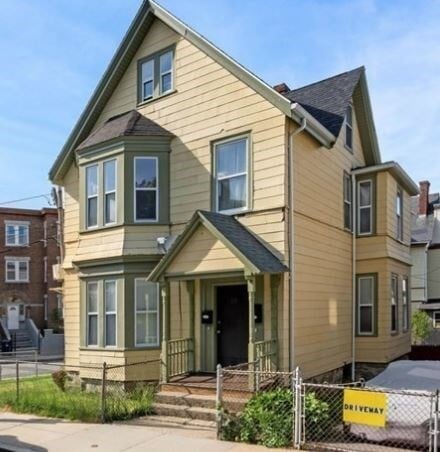 property at 25 Woodville St