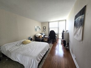 3021 S Michigan Ave, Unit 310 in Chicago, IL - Building Photo - Building Photo