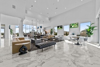 Luxe of McKinney in McKinney, TX - Foto de edificio - Building Photo