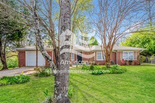 487 6th Ave SW in Graysville, AL - Building Photo