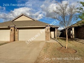 2404 Finesilver Ln in Oklahoma City, OK - Building Photo