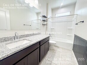 5223 E Diatomite Dr in San Tan Valley, AZ - Building Photo - Building Photo