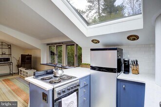 34 Heather Ln in Princeton, NJ - Building Photo - Building Photo