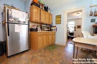 24 Wallingford Rd, Unit 5 in Boston, MA - Building Photo - Building Photo