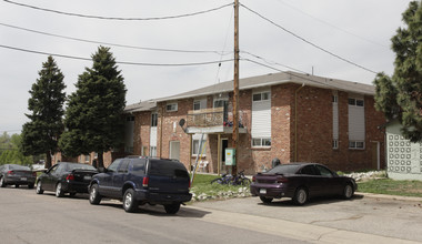 Venice Square in Arvada, CO - Foto de edificio - Building Photo