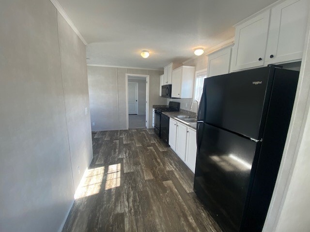 property at 33 Lou Henry Ln