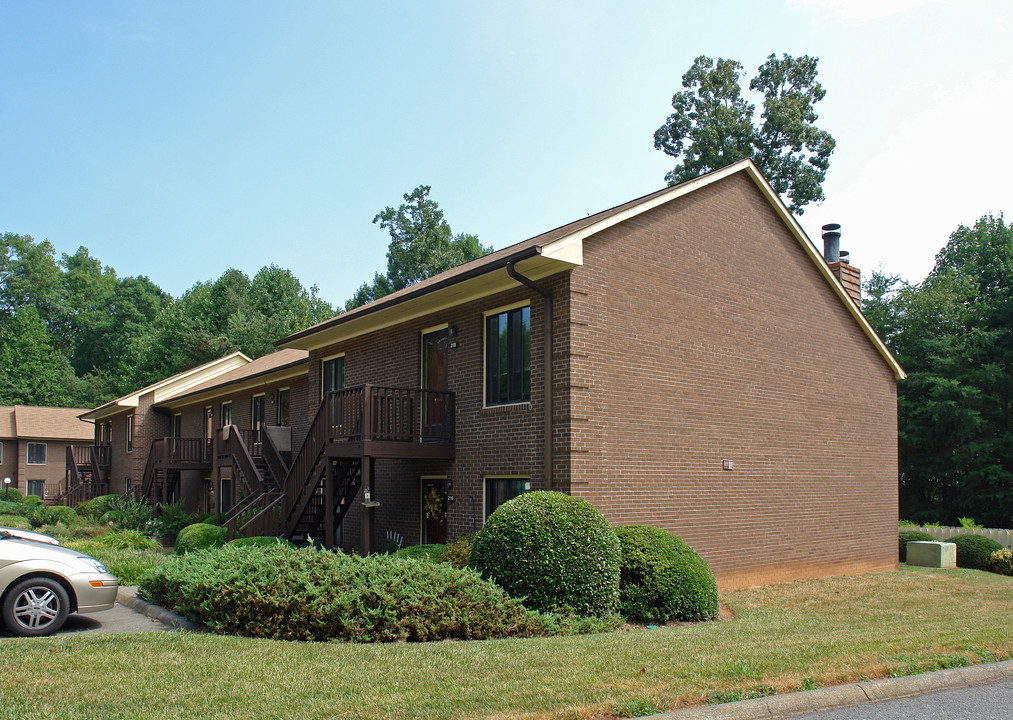 155 Park Ridge Cir in Winston-Salem, NC - Building Photo