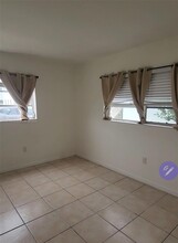 7680 SW 82nd St in Miami, FL - Building Photo - Building Photo