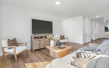 108 N Bison Ct in Nixa, MO - Building Photo - Building Photo