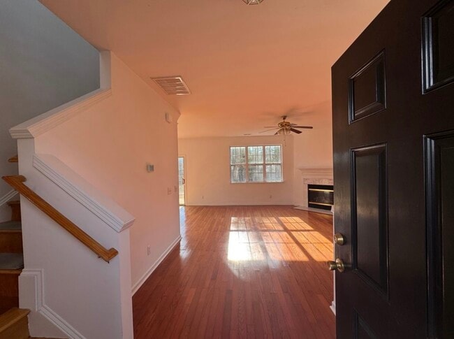 9920 Forest Run Ln in Charlotte, NC - Foto de edificio - Building Photo