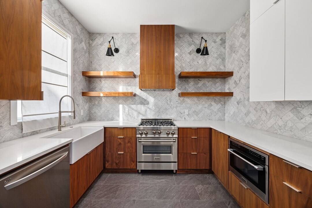 1801 Oneil St in Houston, TX - Building Photo