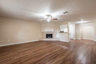 1007 Cascade Creek Dr in Katy, TX - Building Photo - Building Photo