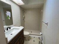 720 E Gilchrist Ct photo'