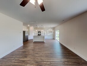 4816 Chutney Dr in Nashville, TN - Foto de edificio - Building Photo