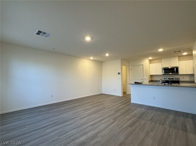 property at 5012 Apple Mesa Ave