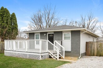 241 Southard Dr in Columbus, OH - Building Photo - Building Photo