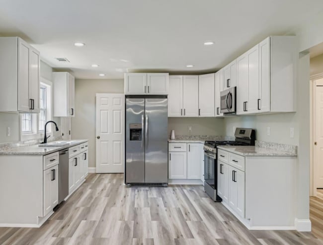 property at 8903 Flagstone Cir