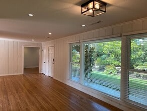 3221 Stanley Blvd in Lafayette, CA - Foto de edificio - Building Photo