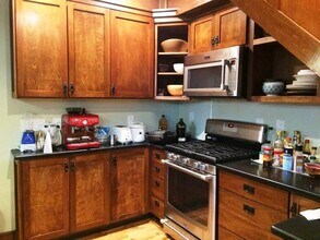 215-217 Packard St in Ann Arbor, MI - Building Photo - Building Photo