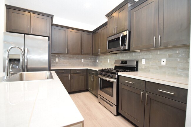 1400 S 29th Blvd in Cornelius, OR - Building Photo - Building Photo