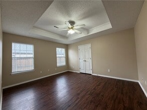 2616 Meadow Lake St in Springdale, AR - Building Photo - Building Photo