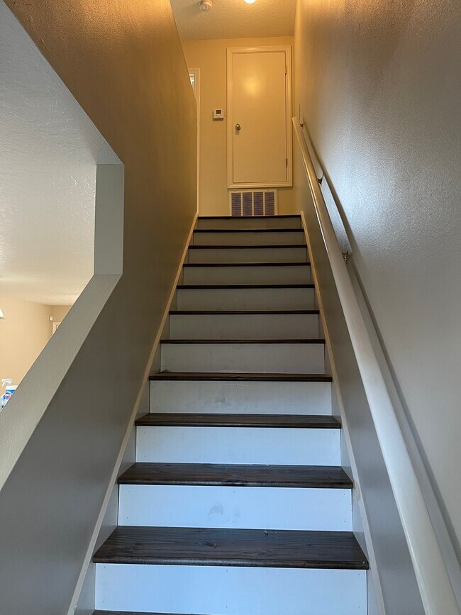 1829 Shay Lin Ct in Niceville, FL - Foto de edificio - Building Photo