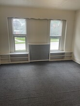 852 Elmwood Ave in Oshkosh, WI - Foto de edificio - Building Photo