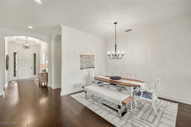 8502 Palacio Terrace N in Naples, FL - Foto de edificio - Building Photo