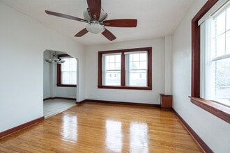Gallery Central West End in St. Louis, MO - Building Photo - Building Photo