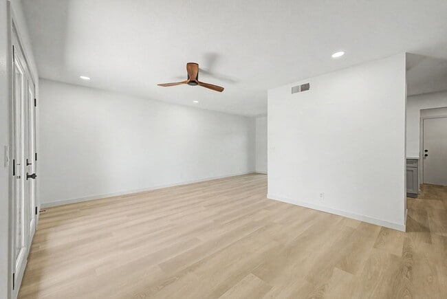 1818 W Village Way in Tempe, AZ - Building Photo - Building Photo
