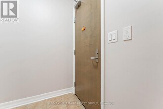 200-200 Besserer St in Ottawa, ON - Building Photo - Building Photo