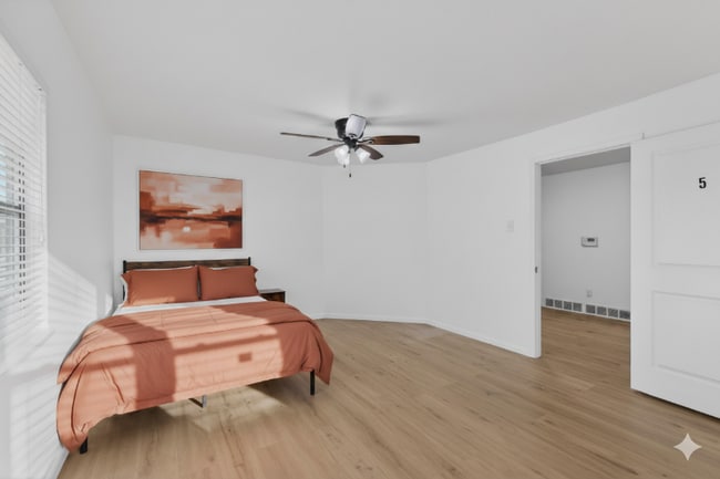 404 Nottingham Dr in Irving, TX - Building Photo - Building Photo