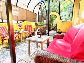 168 NE 44th St in Miami, FL - Building Photo - Building Photo