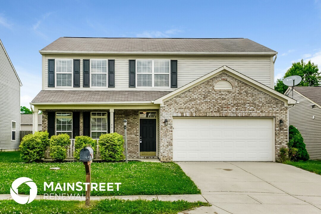 5910 Jackie Ln in Indianapolis, IN - Building Photo