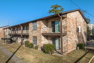 Parkdale Place in Beaumont, TX - Foto de edificio - Building Photo