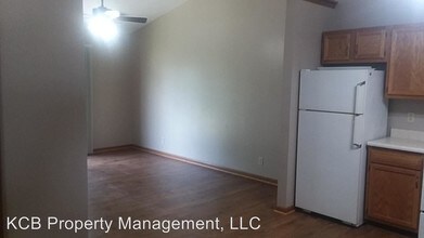 2851 Plaza Ct in Lafayette, IN - Foto de edificio - Building Photo