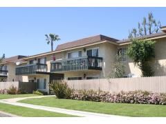 Mountain Crest Apartments in Upland, CA - Building Photo - Building Photo