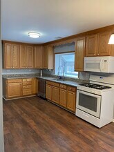 614 Saddle Rd in Wheaton, IL - Building Photo - Building Photo