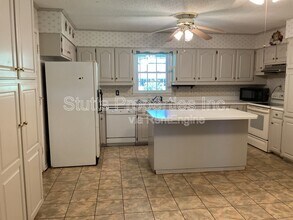 598 Co Rd 61 in Florence, AL - Building Photo - Building Photo