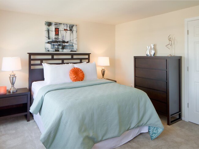 Spark Waldorf in Waldorf, MD - Foto de edificio - Building Photo