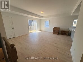 567 Celestine Private in Ottawa, ON - Building Photo - Building Photo