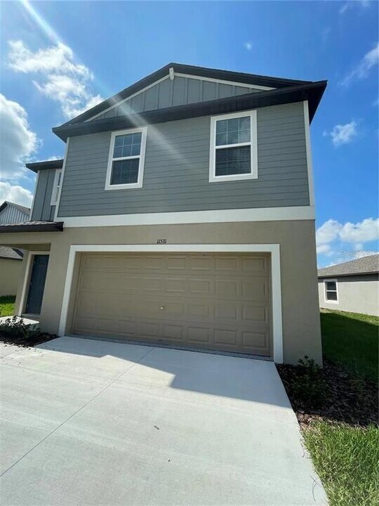 11531 Radiant Shr Lp in San Antonio, FL - Building Photo