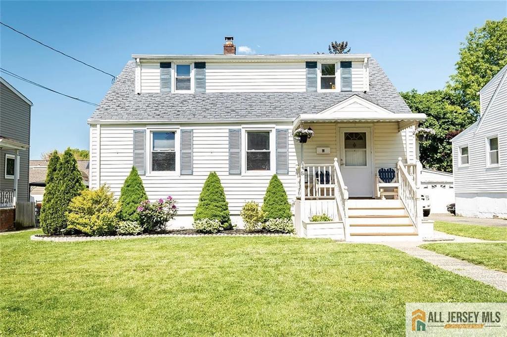 61 2nd St in Edison, NJ - Building Photo