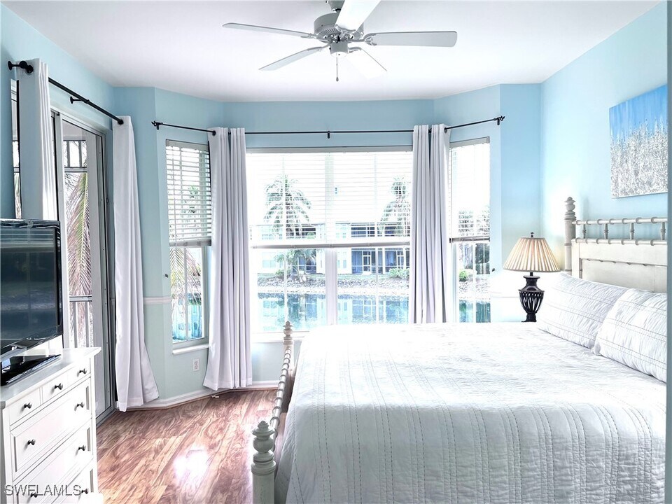 7880 Mahogany Run Ln in Naples, FL - Building Photo
