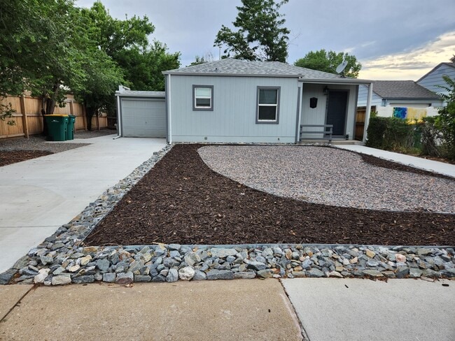 property at 4009 S Pearl St