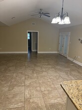632 Magnolia Dr in La Place, LA - Foto de edificio - Building Photo