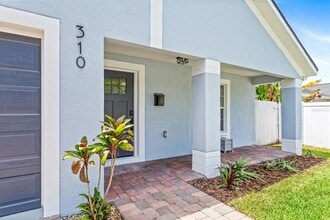 310 W Warren Ave in Tampa, FL - Building Photo - Building Photo