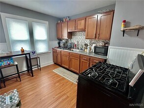 597 Englewood Ave in Buffalo, NY - Building Photo - Building Photo