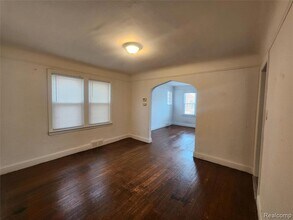 16723 Asbury Park in Detroit, MI - Building Photo - Building Photo